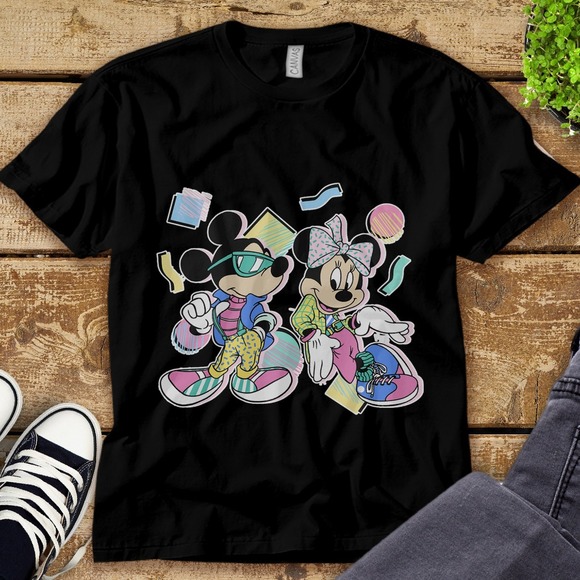 Disney Mickey And Friends Mickey And Minnie 80s Style Unisex Tee Adult T-shirt - Picture 1 of 2